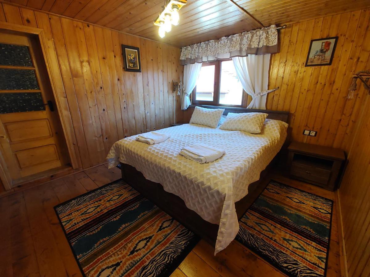 Sezatoarea Lupilor Villa Lepsa Bagian luar foto