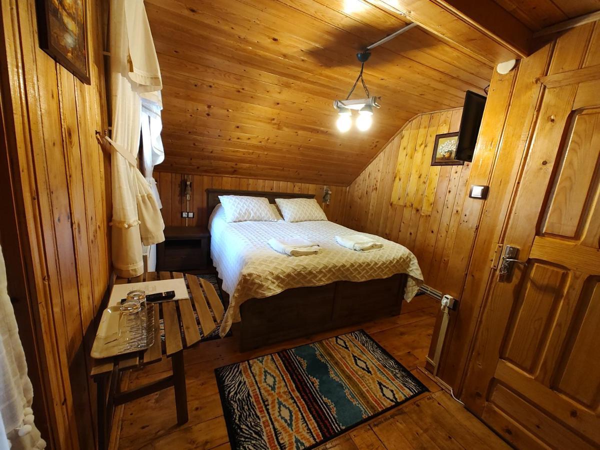 Sezatoarea Lupilor Villa Lepsa Bagian luar foto