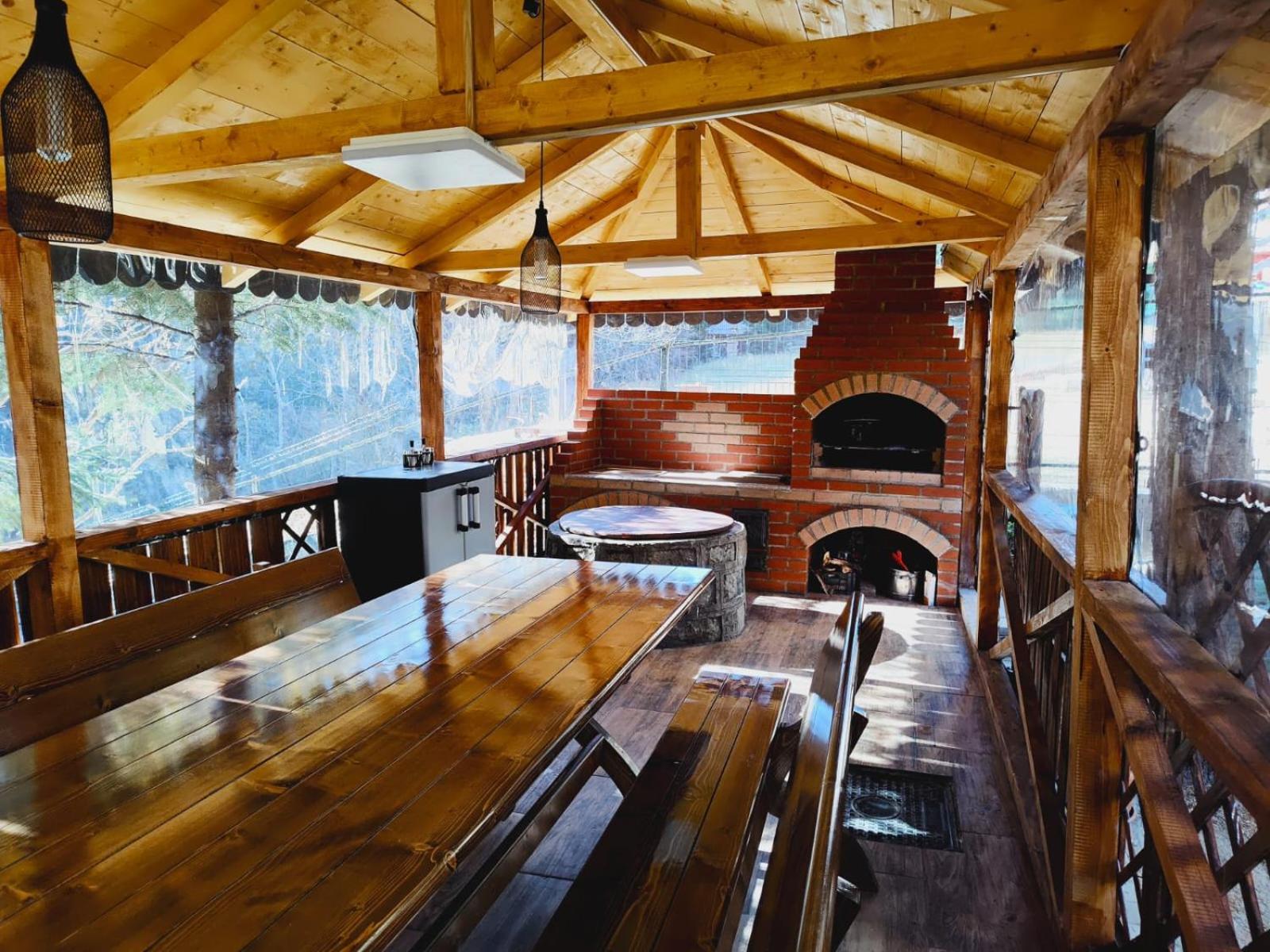 Sezatoarea Lupilor Villa Lepsa Bagian luar foto